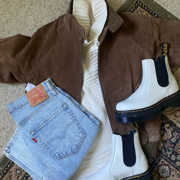 🤍 BEBE WRAP FRONT CREAM SWEATER 🤍 - Picture 6 of 6